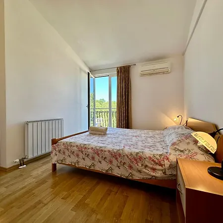 Maxi Casa de hóspedes 3*